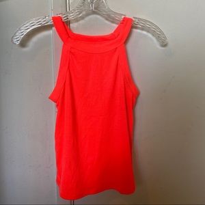 NEON PINK cropped tank!